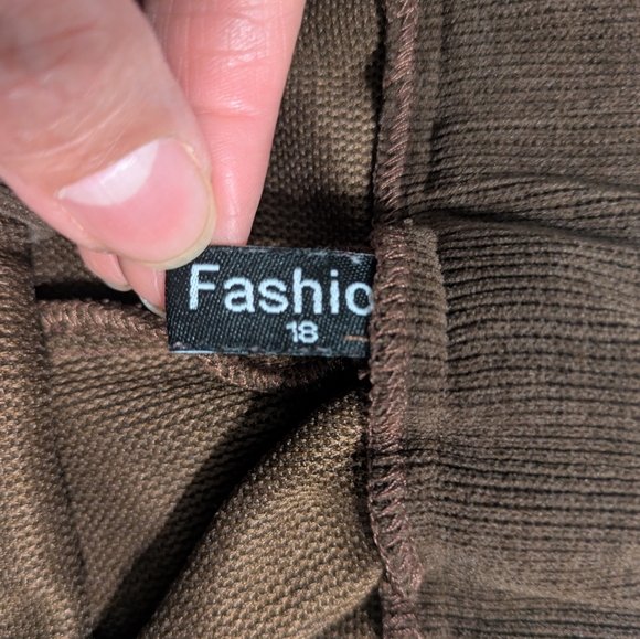 Wide Leg Corduroy Brown Pants - Picture 4 of 5